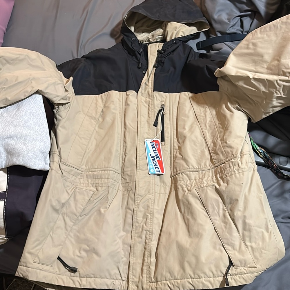 Men’s hooded jacket